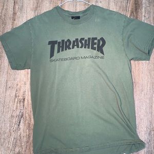Size small army green thrasher tee
